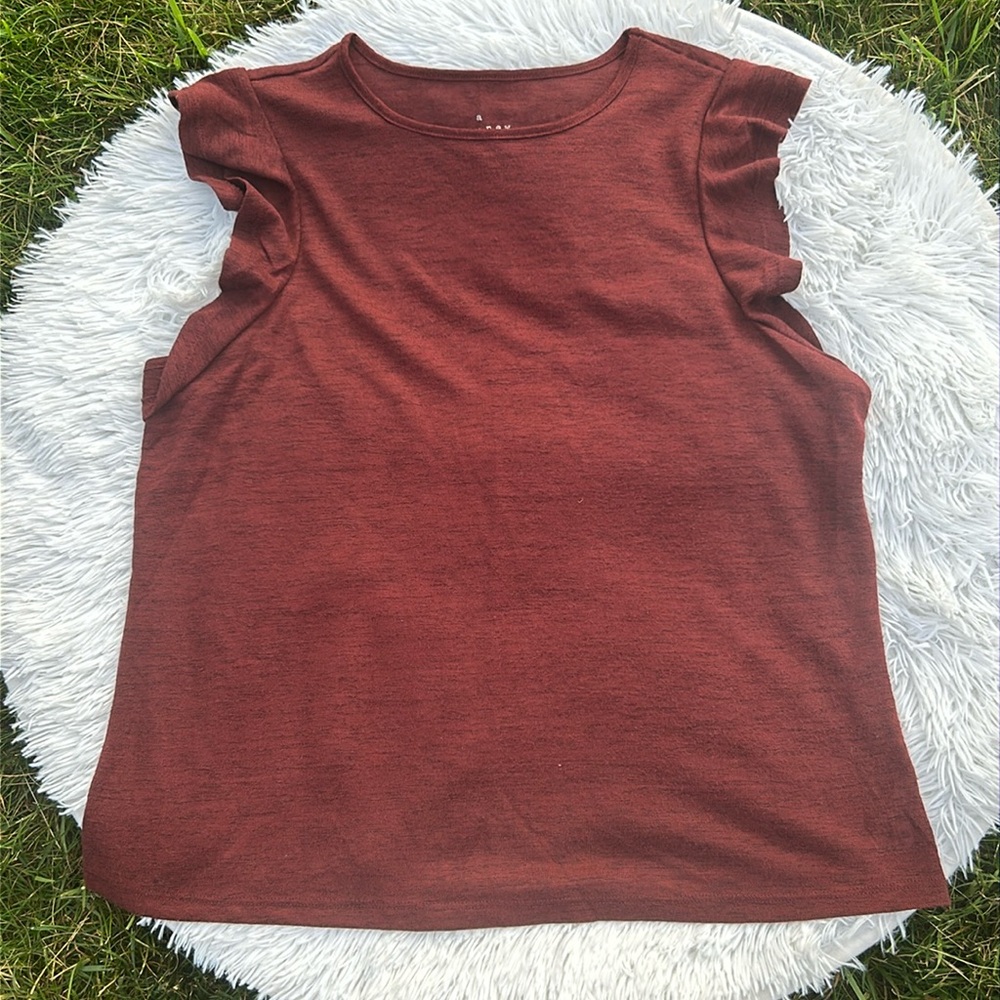 🩶5/$30 A New Day from Target Burgundy Ruffle Sleeve Top Size Large